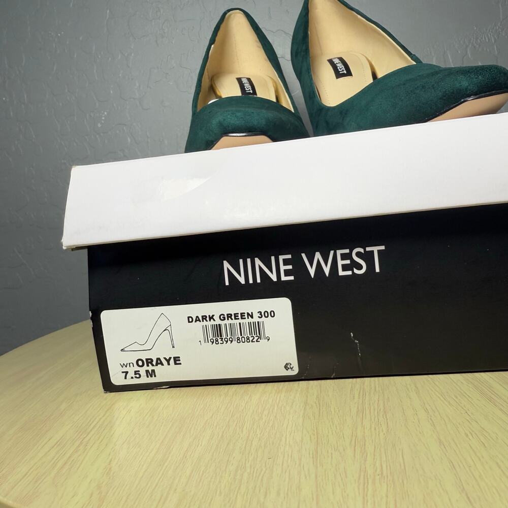 Nine West Emerald Green Suede Pointed Toe Pumps - Picture 7 of 7